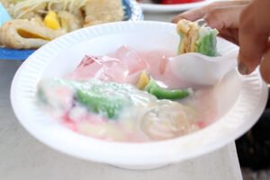 makanan tradisional makassar